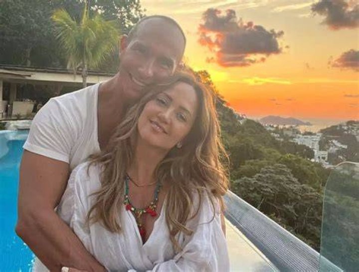 Andrea Legarreta, Erik Rubin's Wife